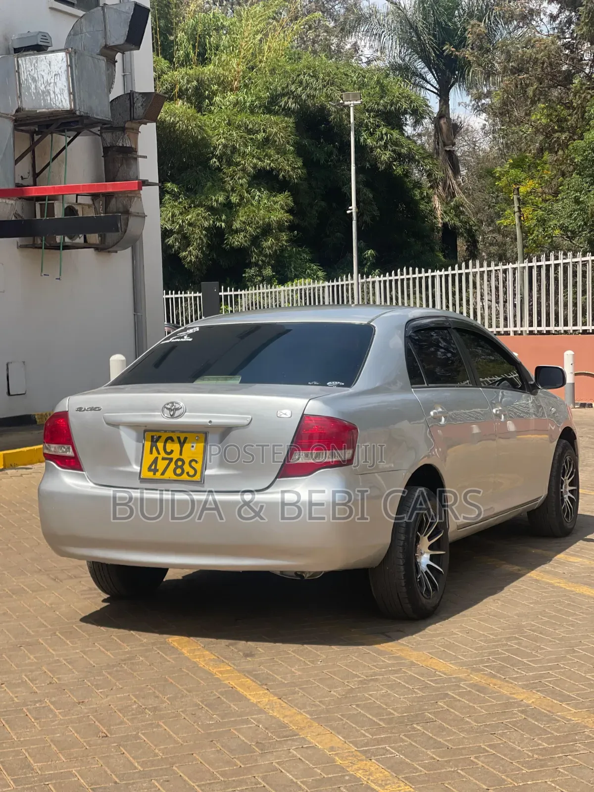 Toyota Axio 1.5 G 2WD 2013 Silver