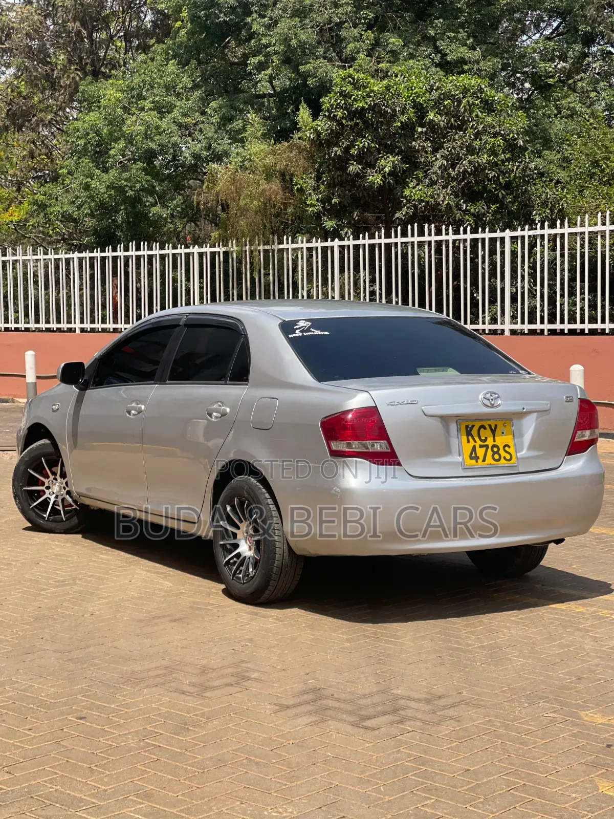 Toyota Axio 1.5 G 2WD 2013 Silver
