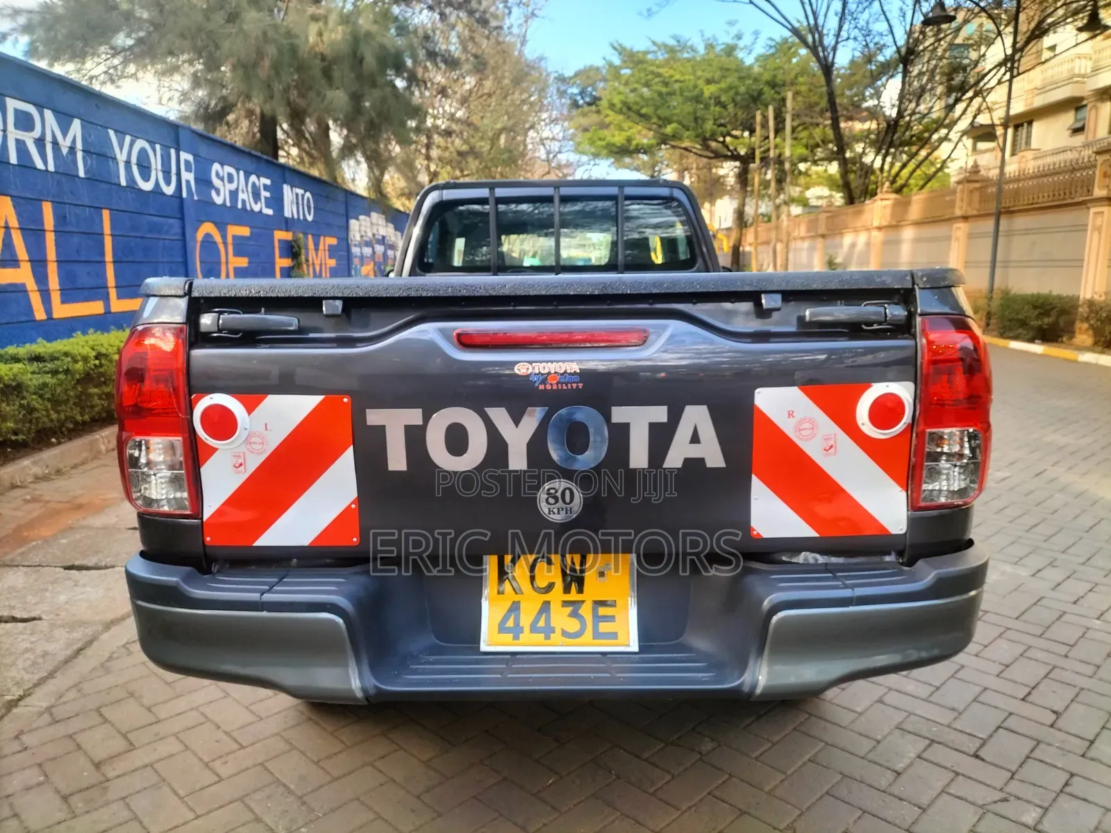 Toyota Hilux 2019 Black