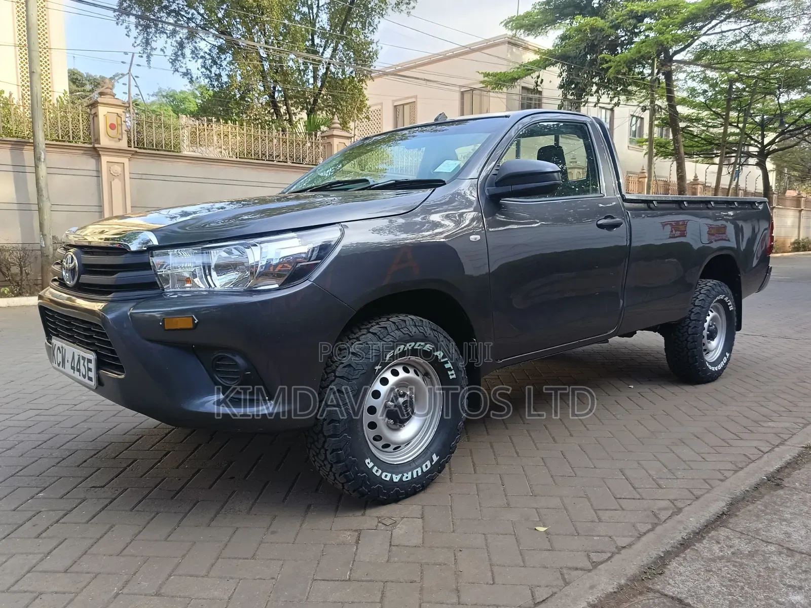 Toyota Hilux Revo Double Cab Deisel 2.4 RWD 2019 Gray