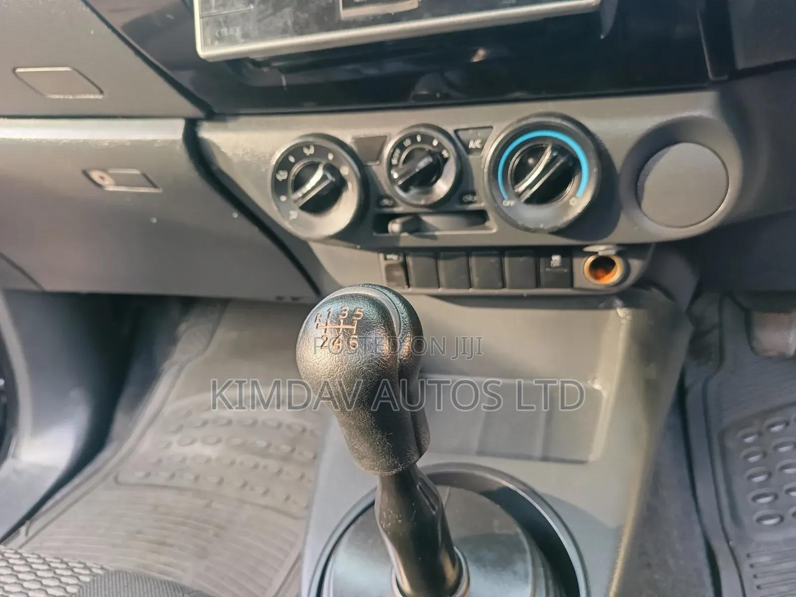 Toyota Hilux Revo Double Cab Deisel 2.4 RWD 2019 Gray
