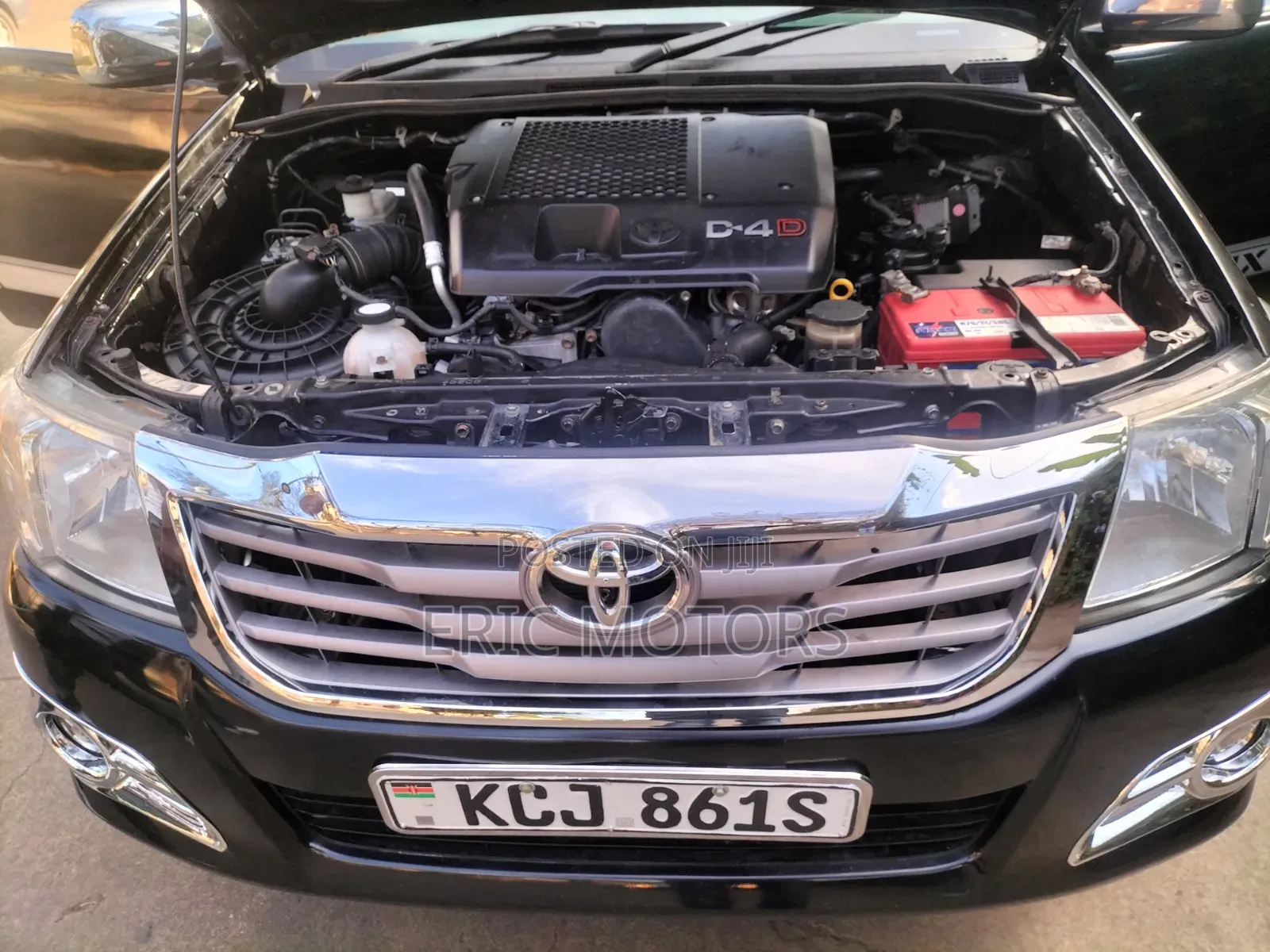 Toyota Hilux 2010 Black