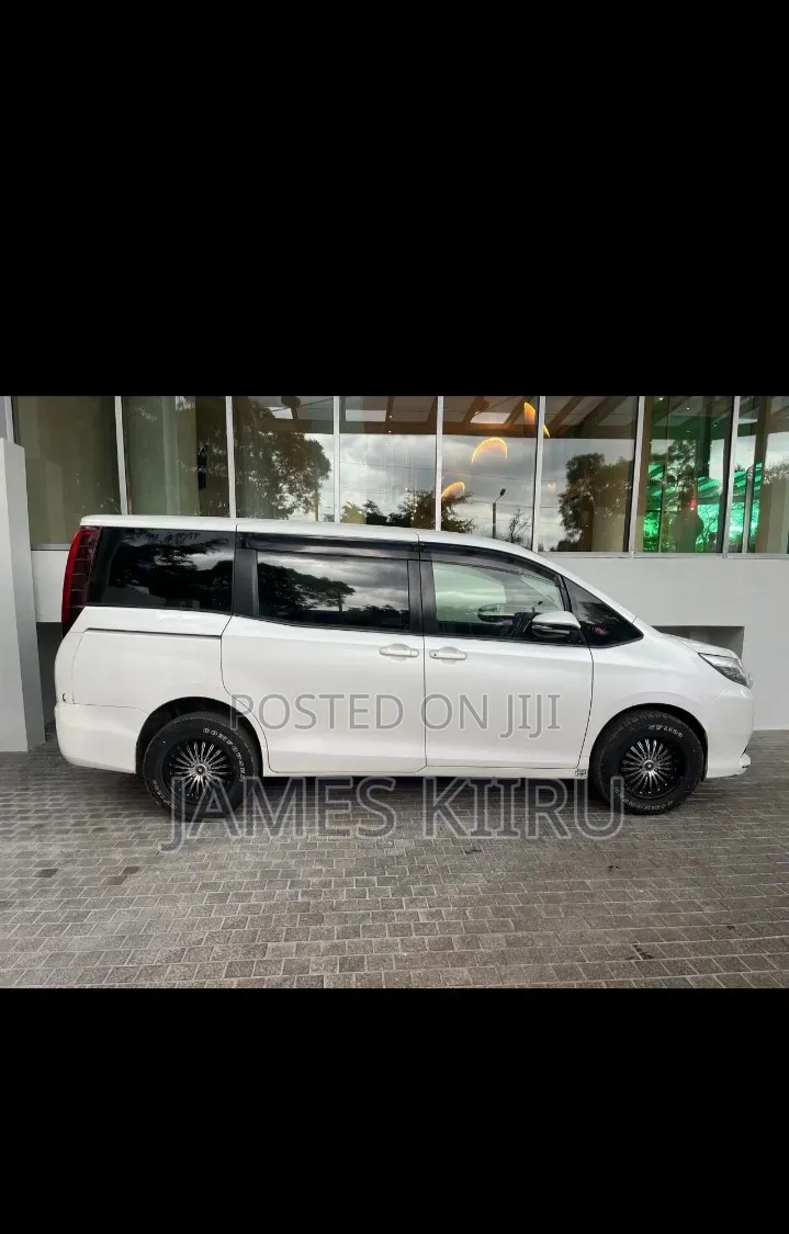 New Toyota Noah for Hire