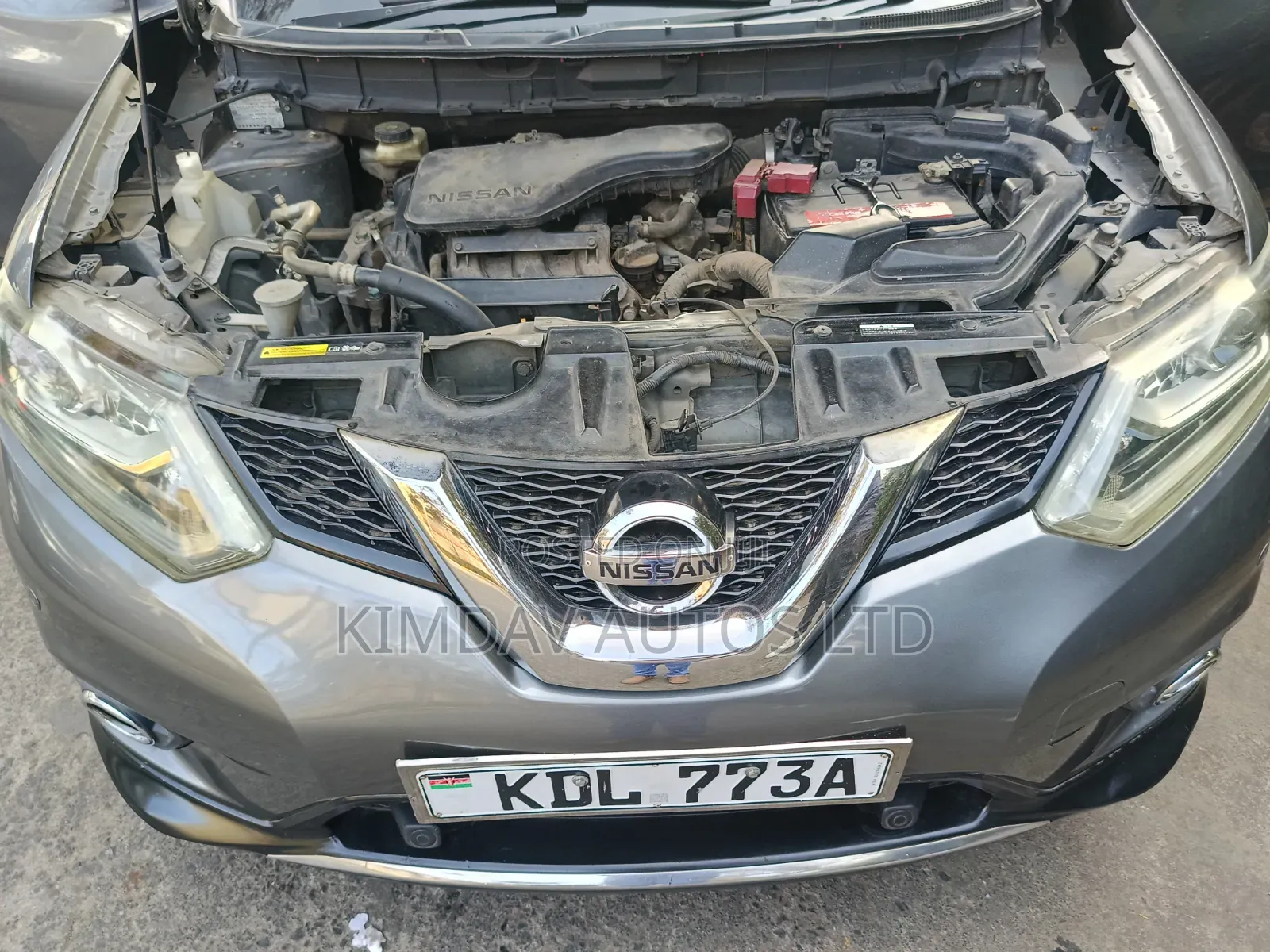 Nissan X-Trail 2.0 Petrol FWD 2015 Gray