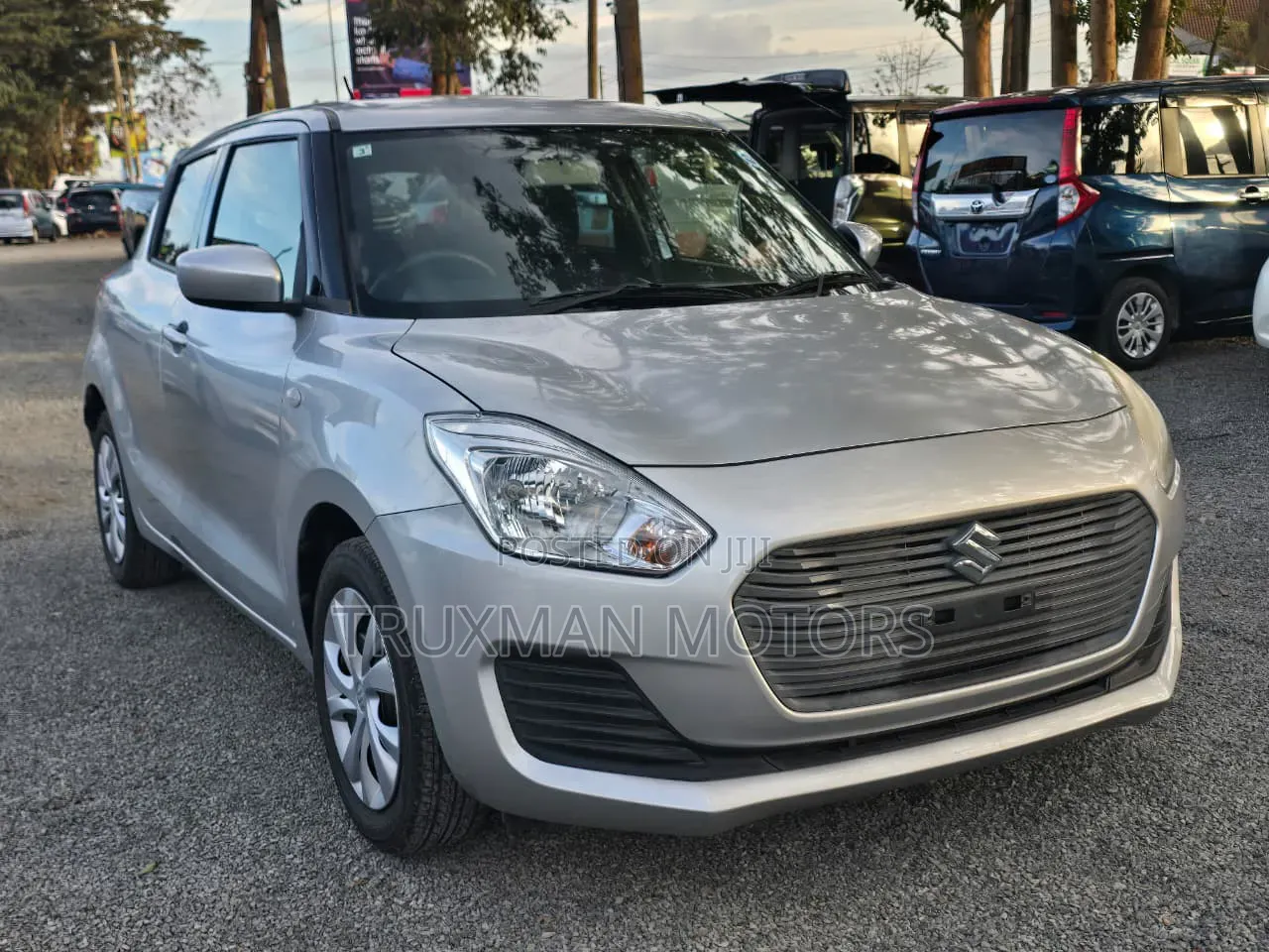 Suzuki Swift 2018 Silver