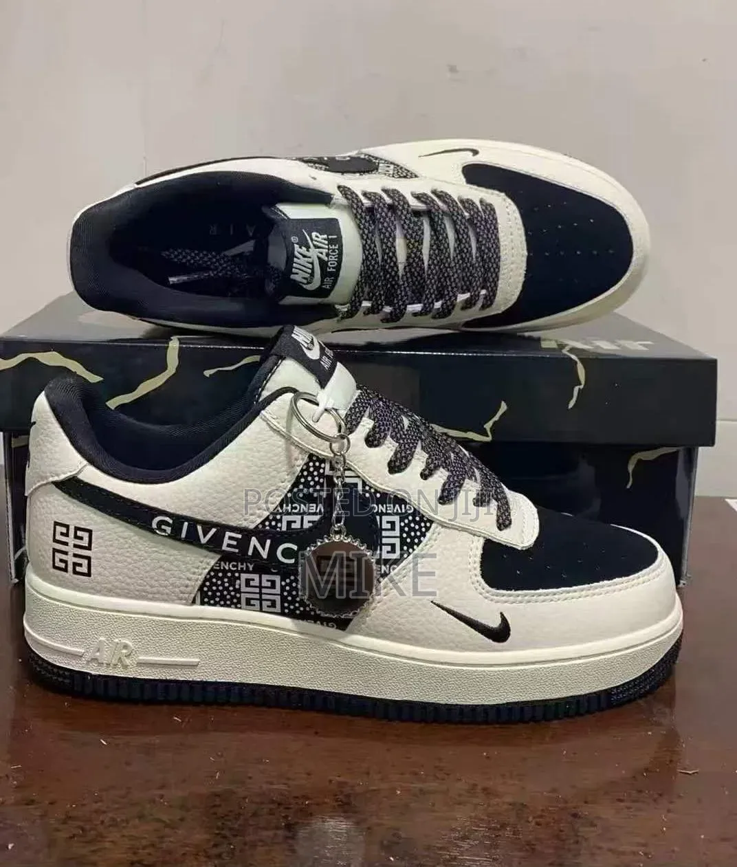 Airforce 1 Customized Sneakers