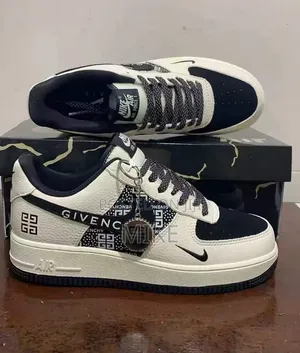Airforce 1 Customized Sneakers