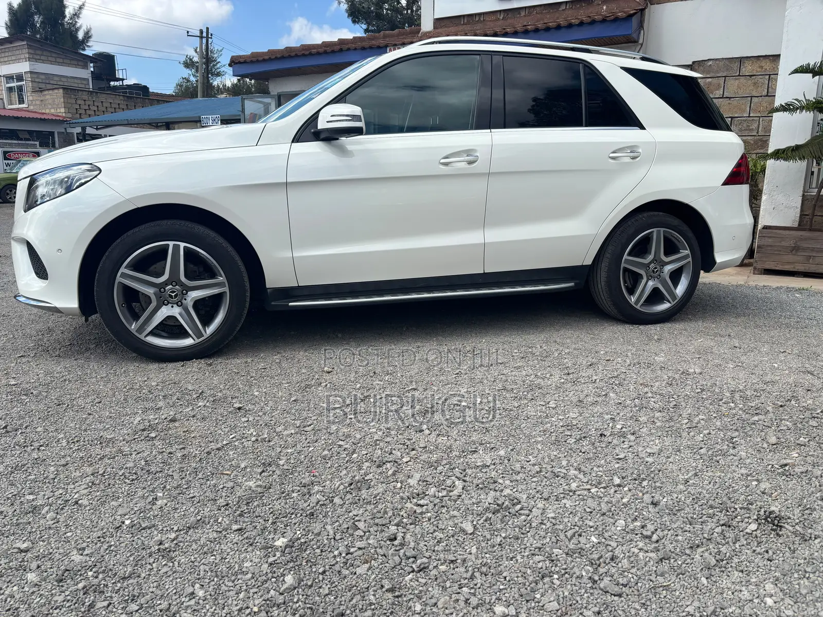 Mercedes-Benz GLE-Class 2017 White
