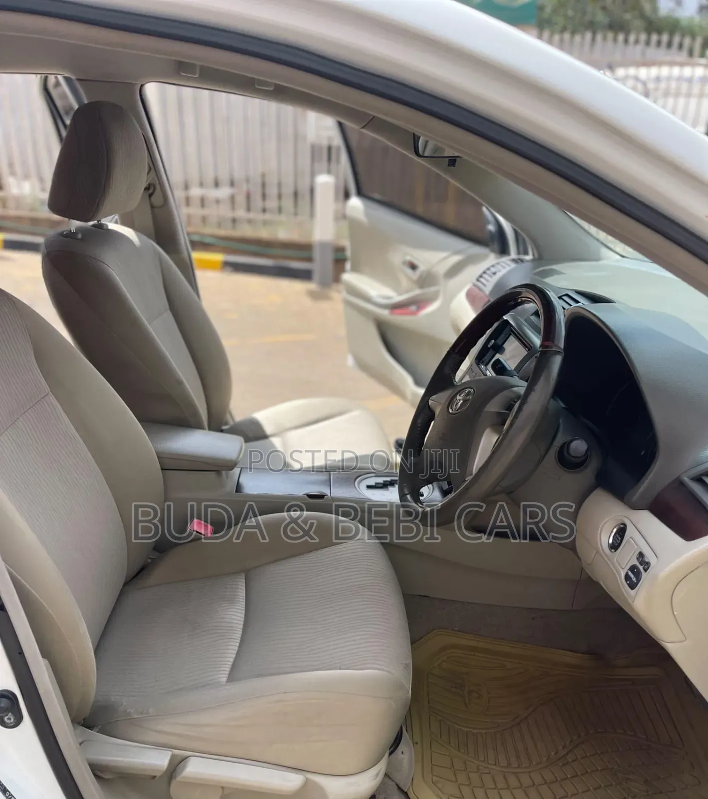 Toyota Premio 2014 White