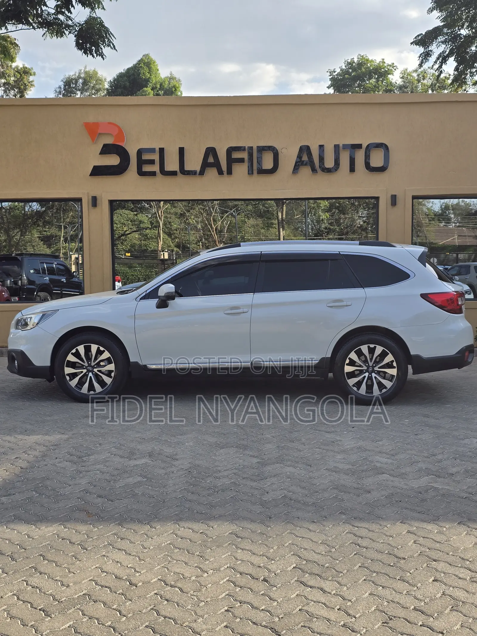 Subaru Outback 2.5i Limited 4dr Wagon AWD (2.5L 4cyl CVT) 2015 White