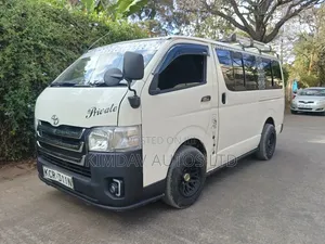 Toyota HiAce 2011 White