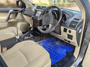 Toyota Land Cruiser Prado 2.8 D-4D 2015 Gold