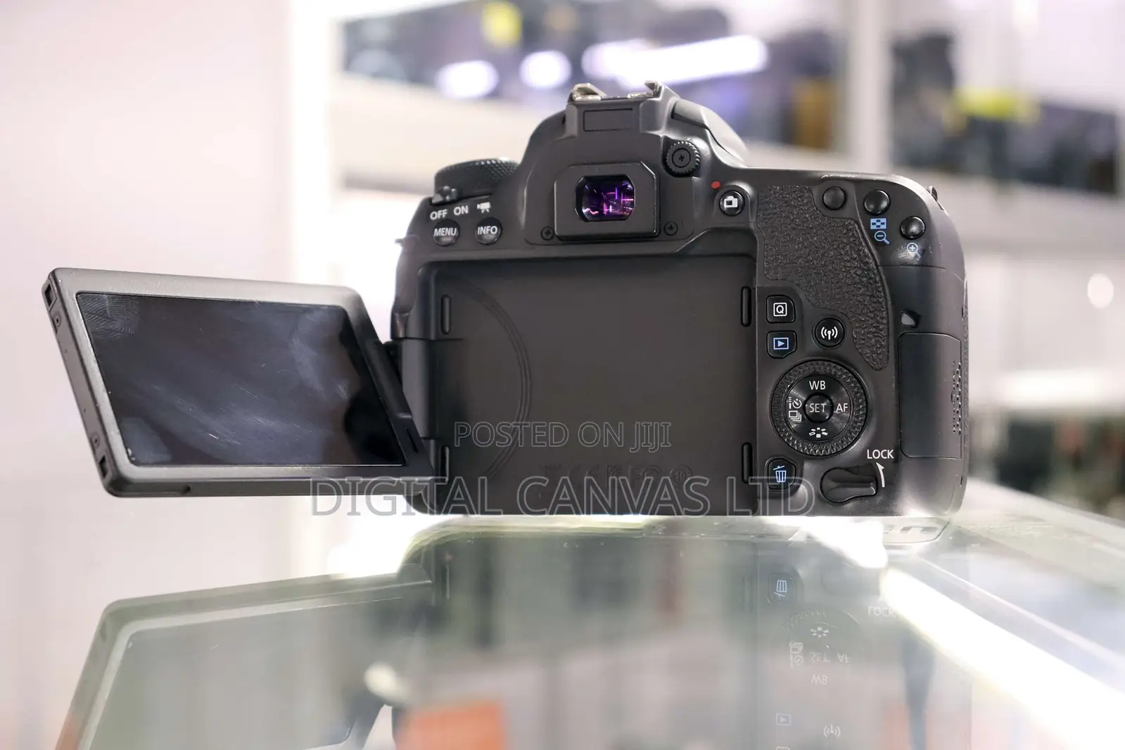 Canon 77 D