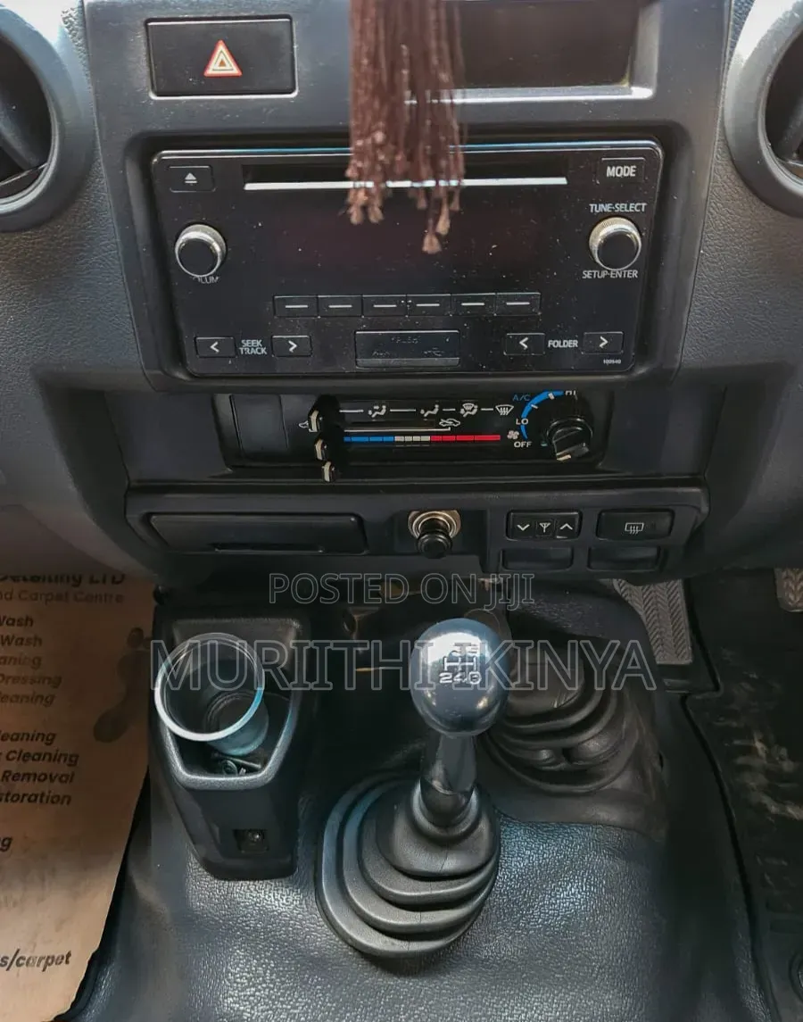 Toyota Land Cruiser 2015 Beige
