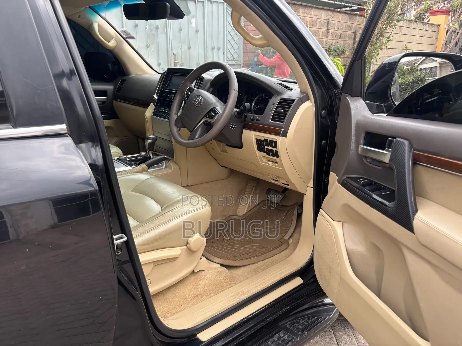 Toyota Land Cruiser 2016 Black