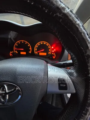 Toyota Auris 2012 Pearl