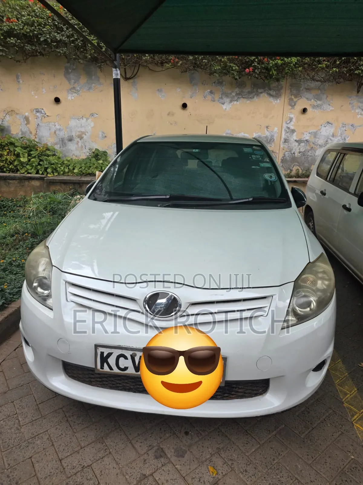 Toyota Auris 2012 Pearl