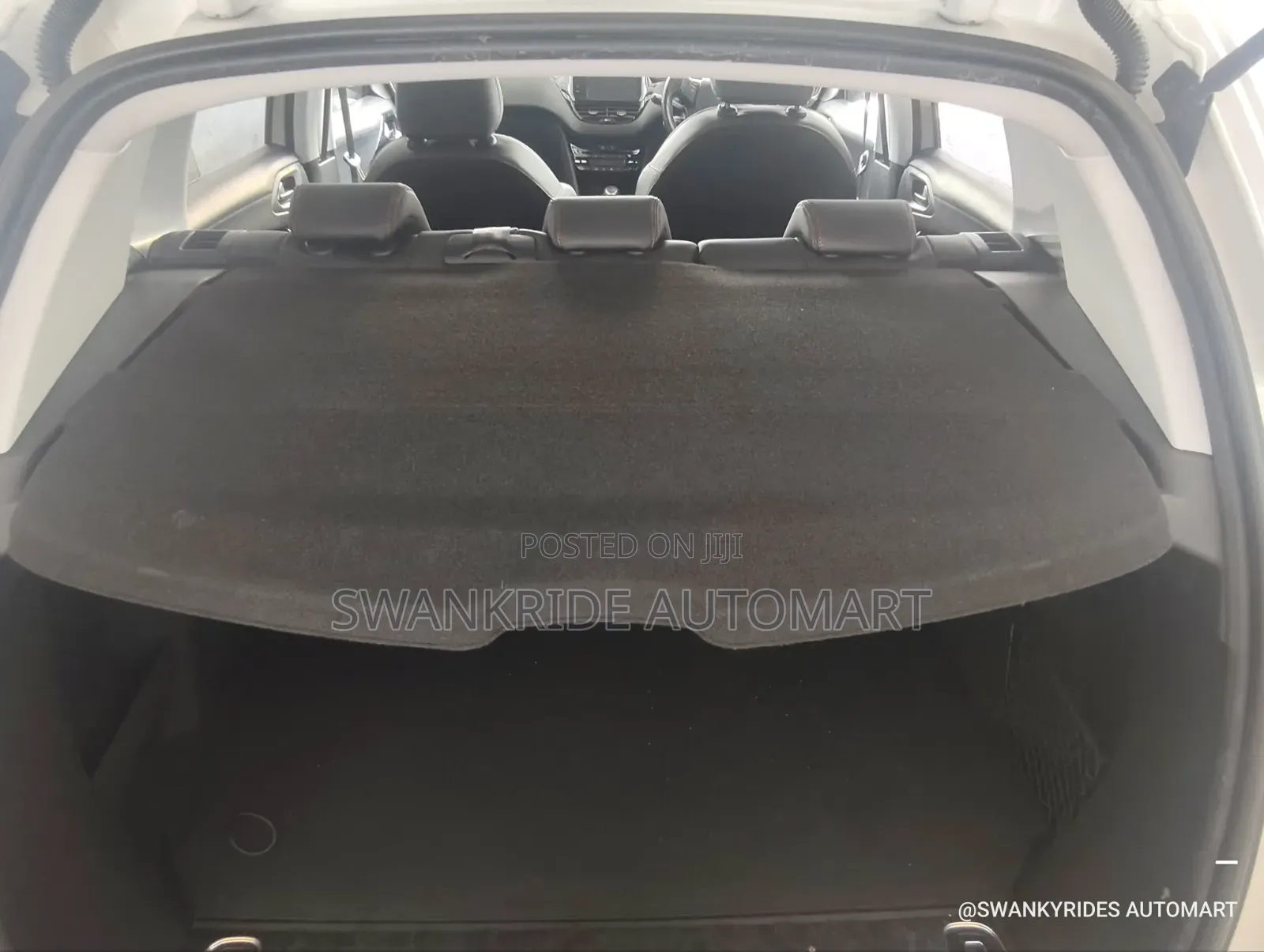 Peugeot 208 2020 White