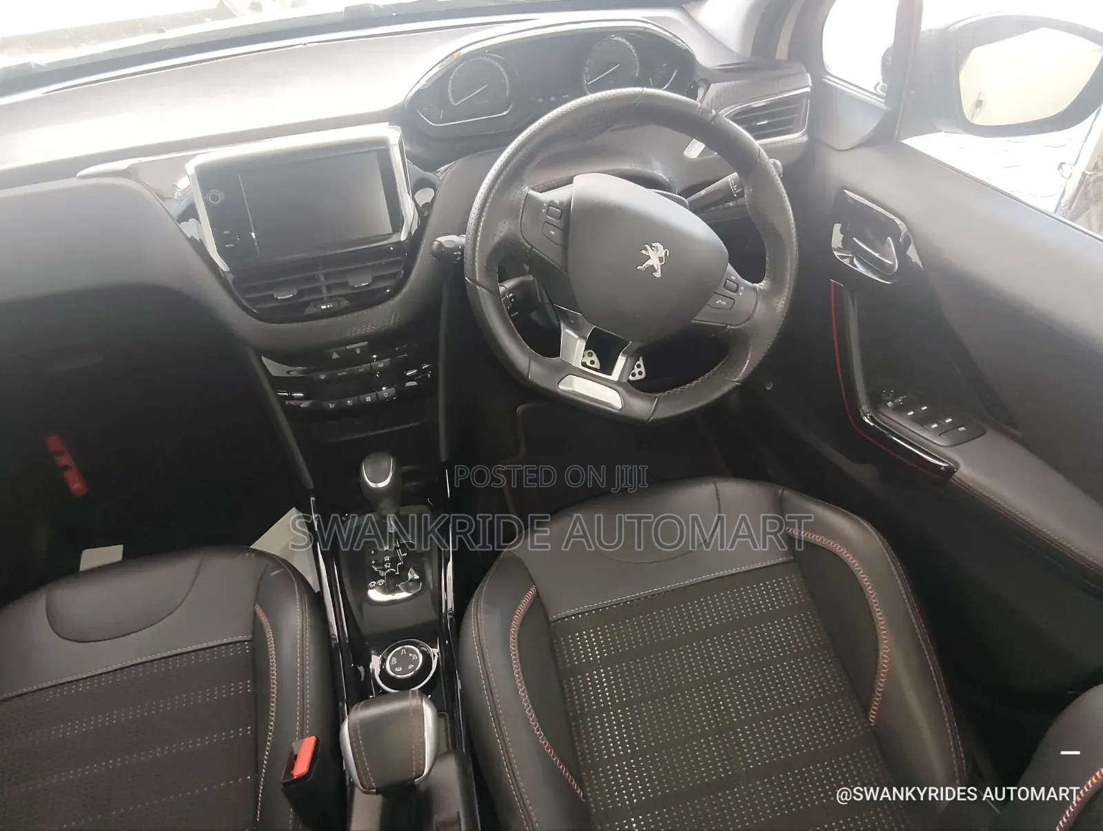 Peugeot 208 2020 White