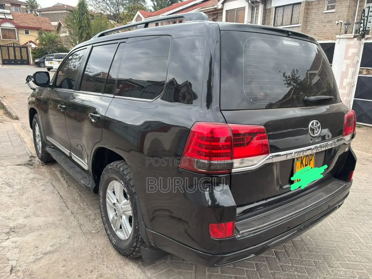 Toyota Land Cruiser 2016 Black