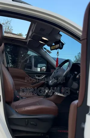 Subaru Forester 2018 White