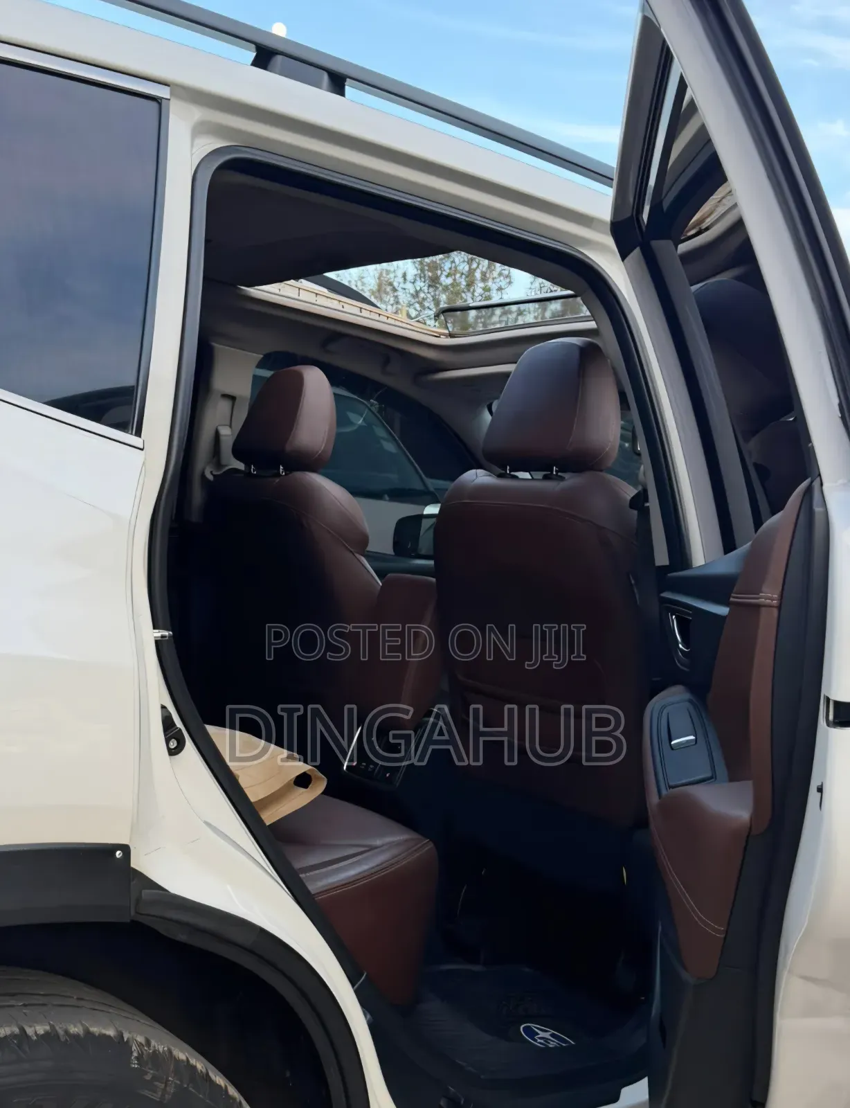 Subaru Forester 2018 White