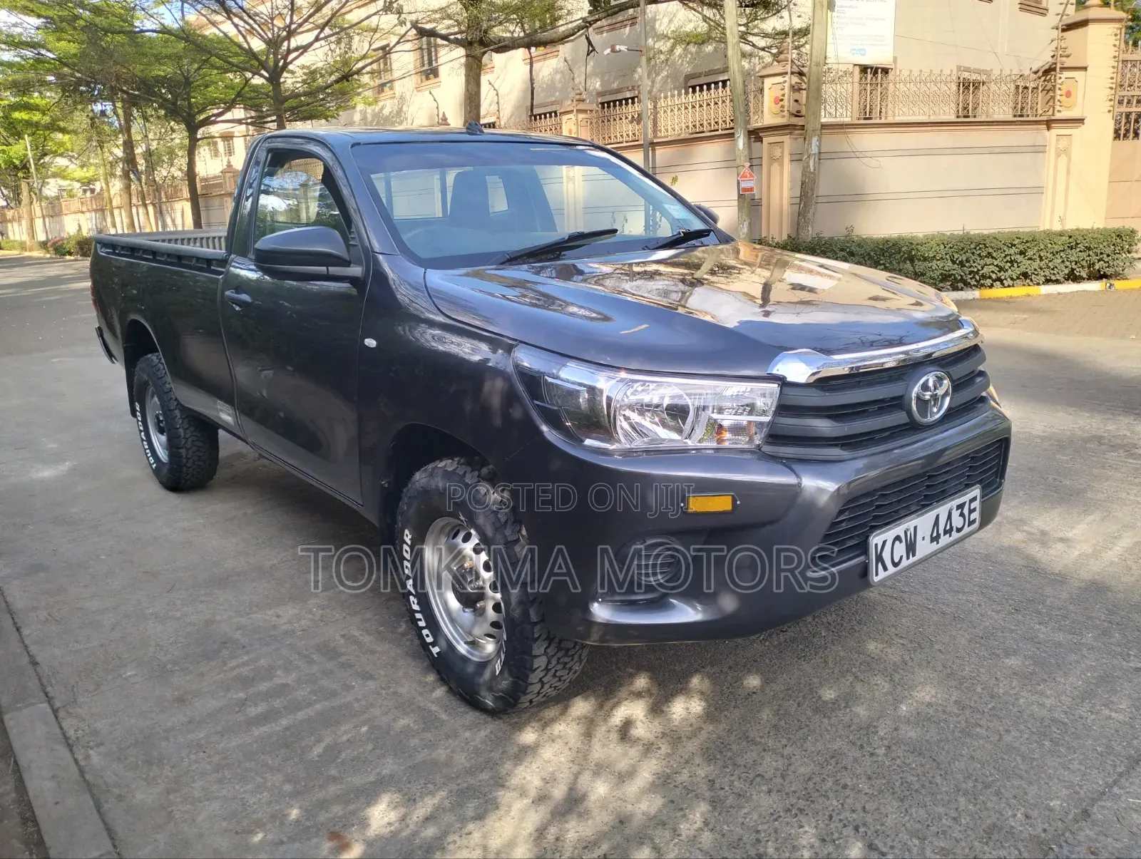 Toyota Hilux 2019 Gray
