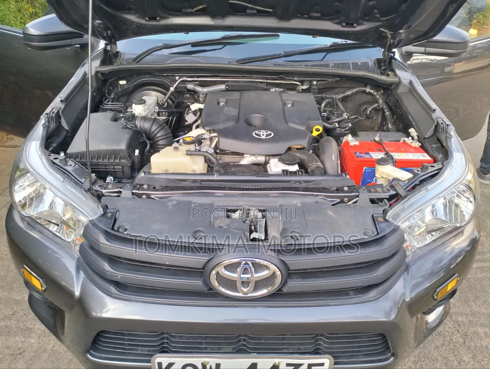 Toyota Hilux 2019 Gray