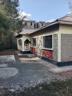 3bdrm House in Calvary Close Court, Viraj Area for rent