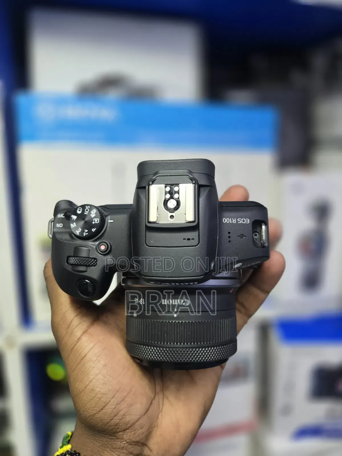 Canon R100