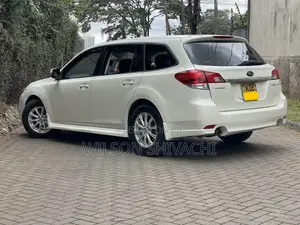 Subaru Legacy 2014 White
