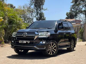 Toyota Land Cruiser 4.6 V8 ZX 2011 Black