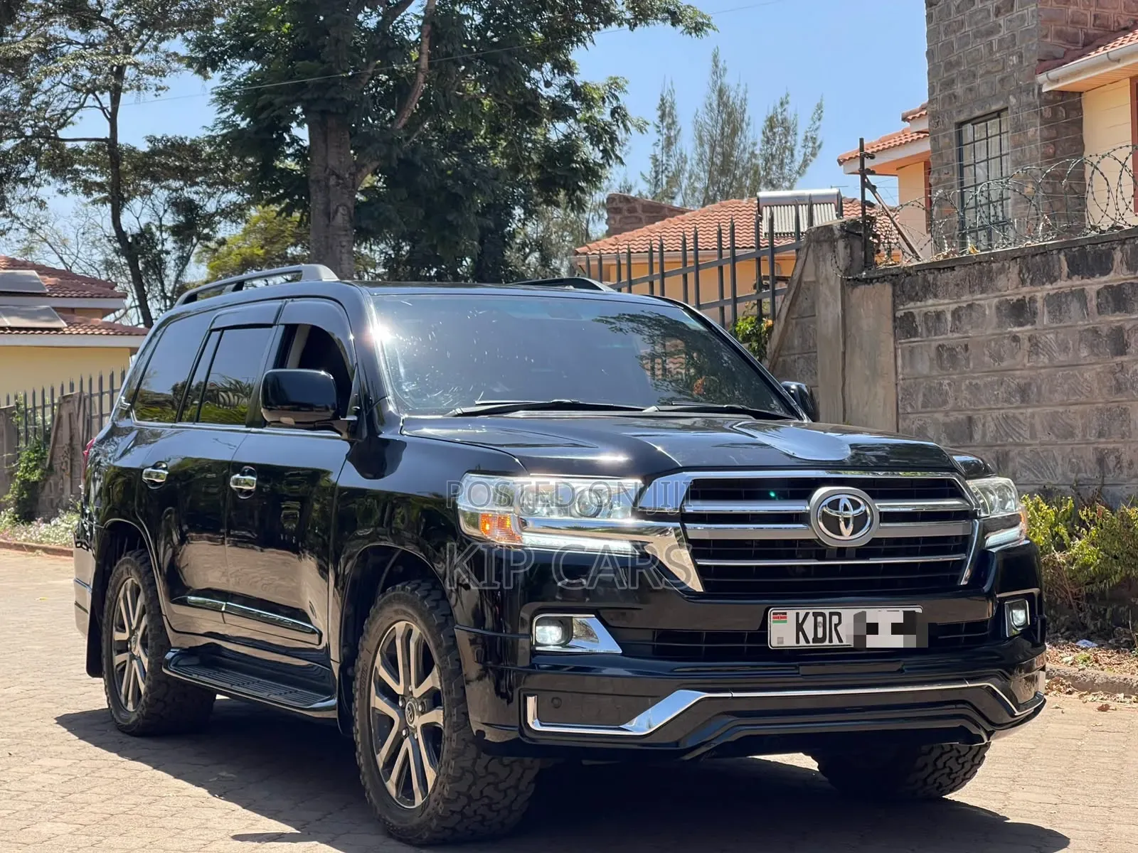 Toyota Land Cruiser 4.6 V8 ZX 2011 Black