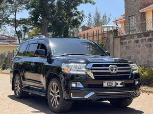 Toyota Land Cruiser 4.6 V8 ZX 2011 Black