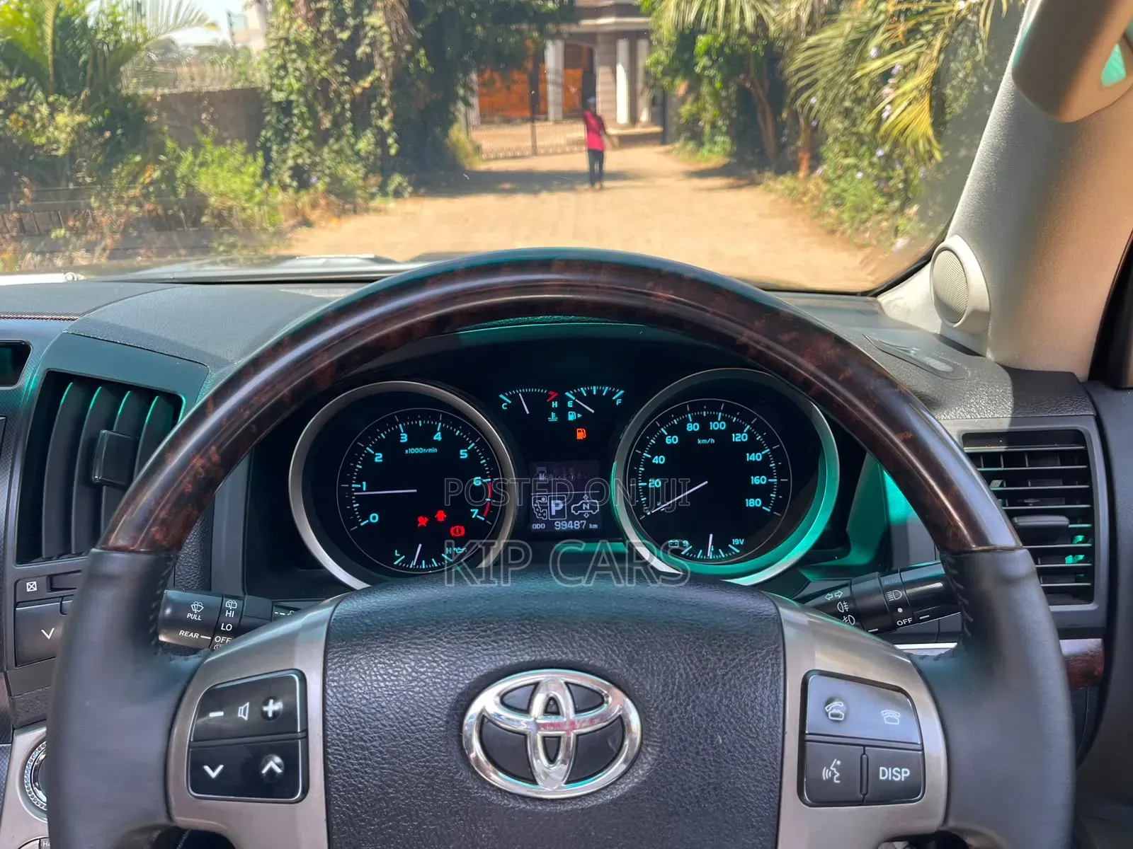 Toyota Land Cruiser 4.6 V8 ZX 2011 Black