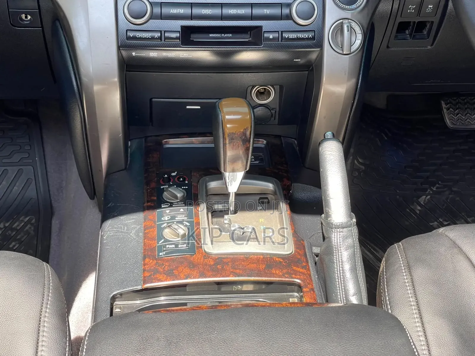 Toyota Land Cruiser 4.6 V8 ZX 2011 Black