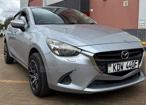 Mazda Demio 2018 Silver