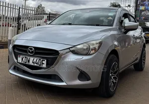 Mazda Demio 2018 Silver