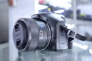 Sony HX400V