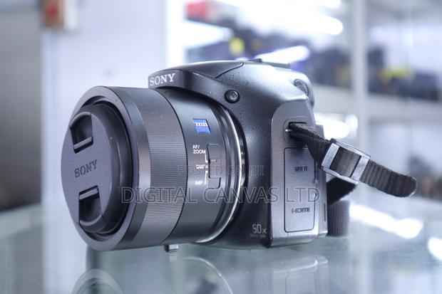 Sony HX400V