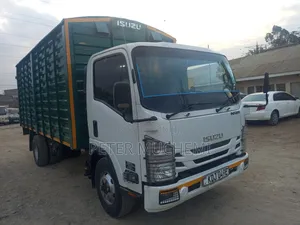 Isuzu NQR 2022 White