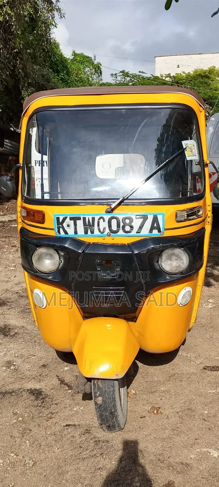 Bajaj RE 2019 Yellow