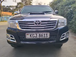 Toyota Hilux 2010 Black