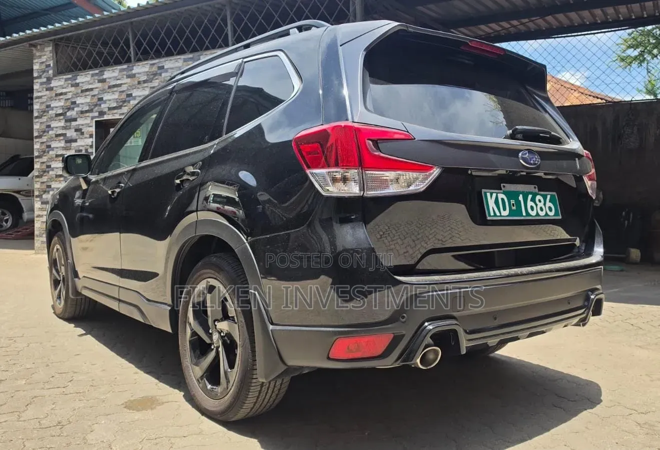 Subaru Forester Touring 2022 Black