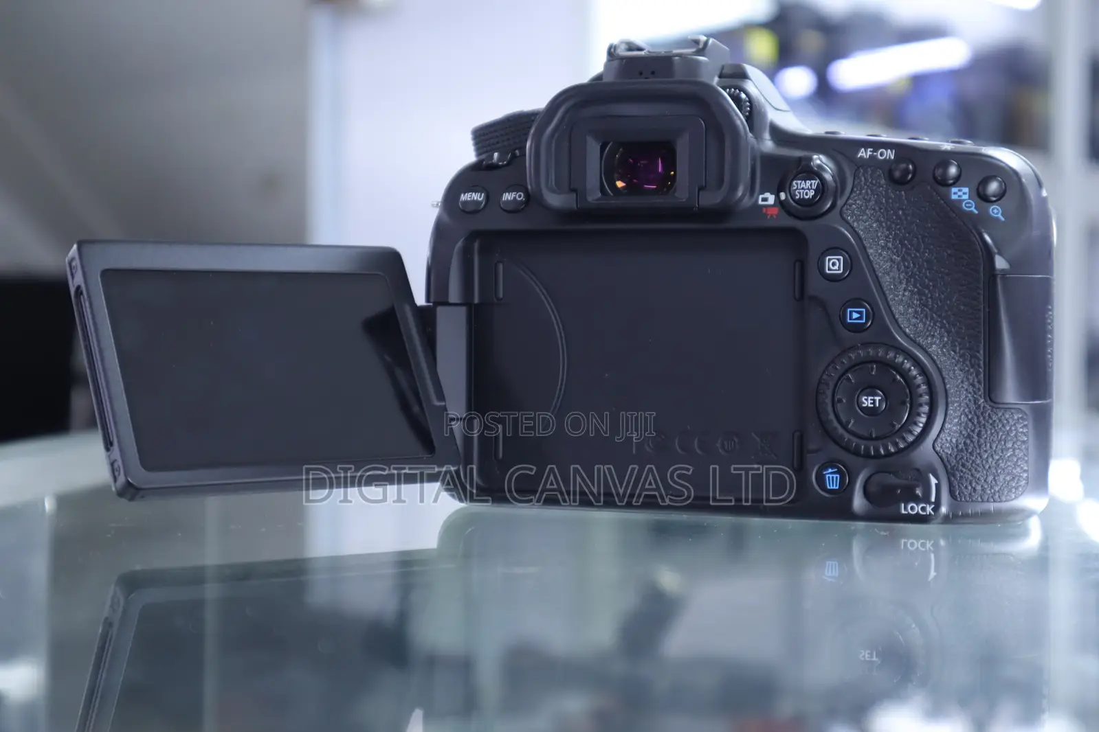 Canon 80D 18-55Mm