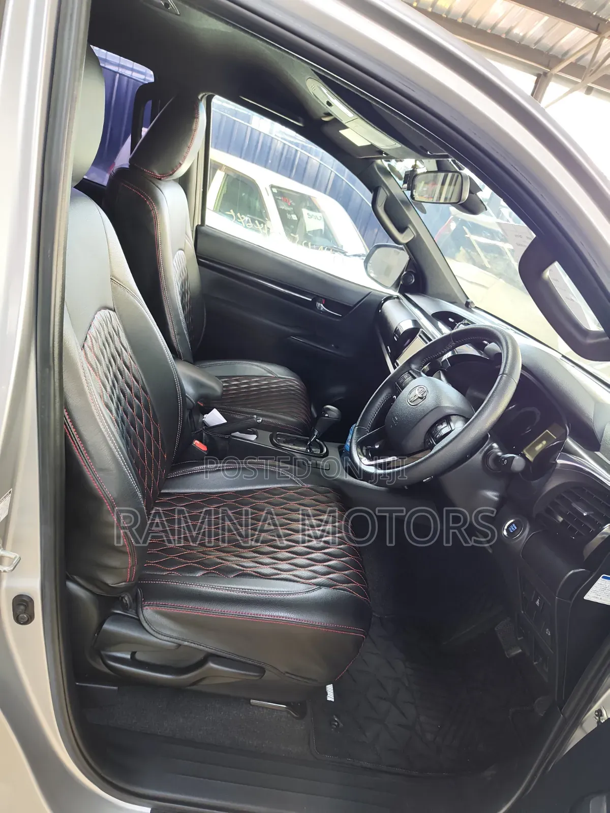 Toyota Hilux 2.4 Diesel 2020 Silver