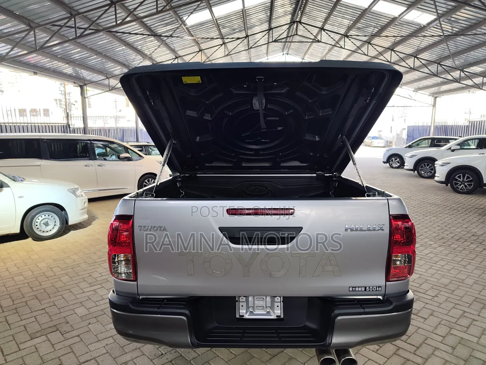 Toyota Hilux 2.4 Diesel 2020 Silver
