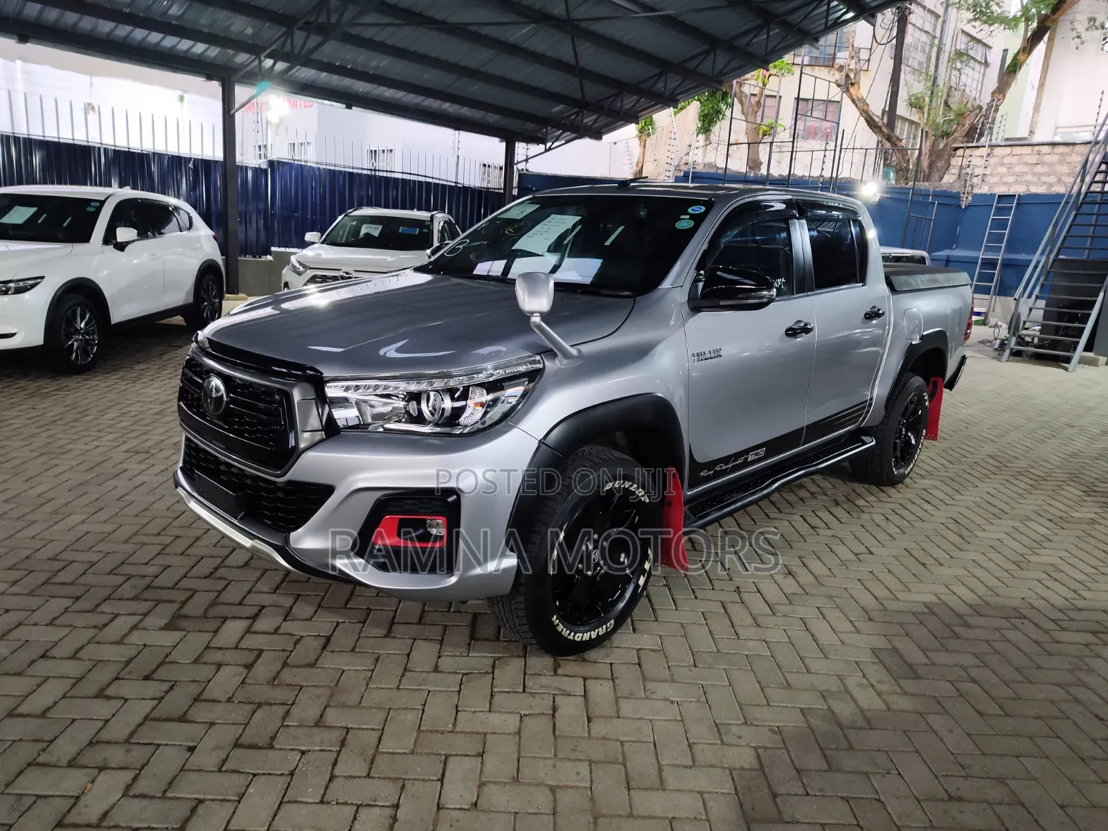 Toyota Hilux 2.4 Diesel 2020 Silver