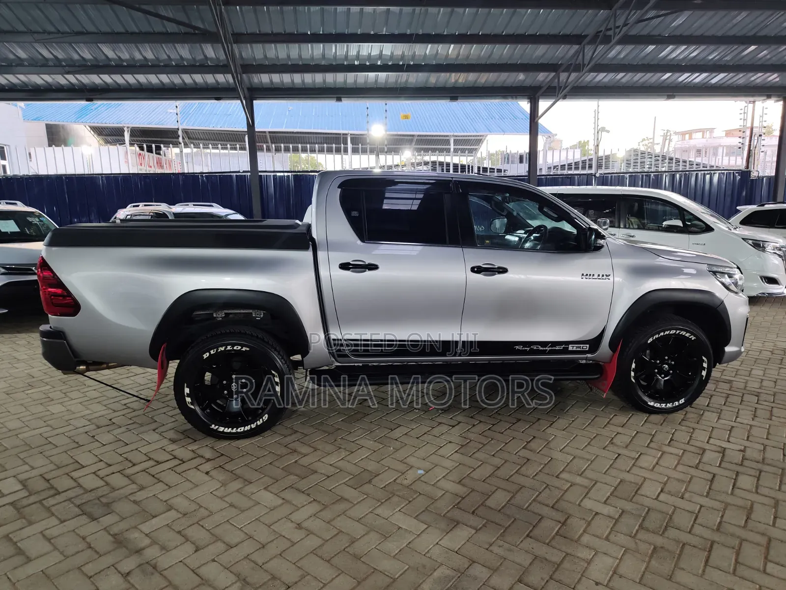 Toyota Hilux 2.4 Diesel 2020 Silver