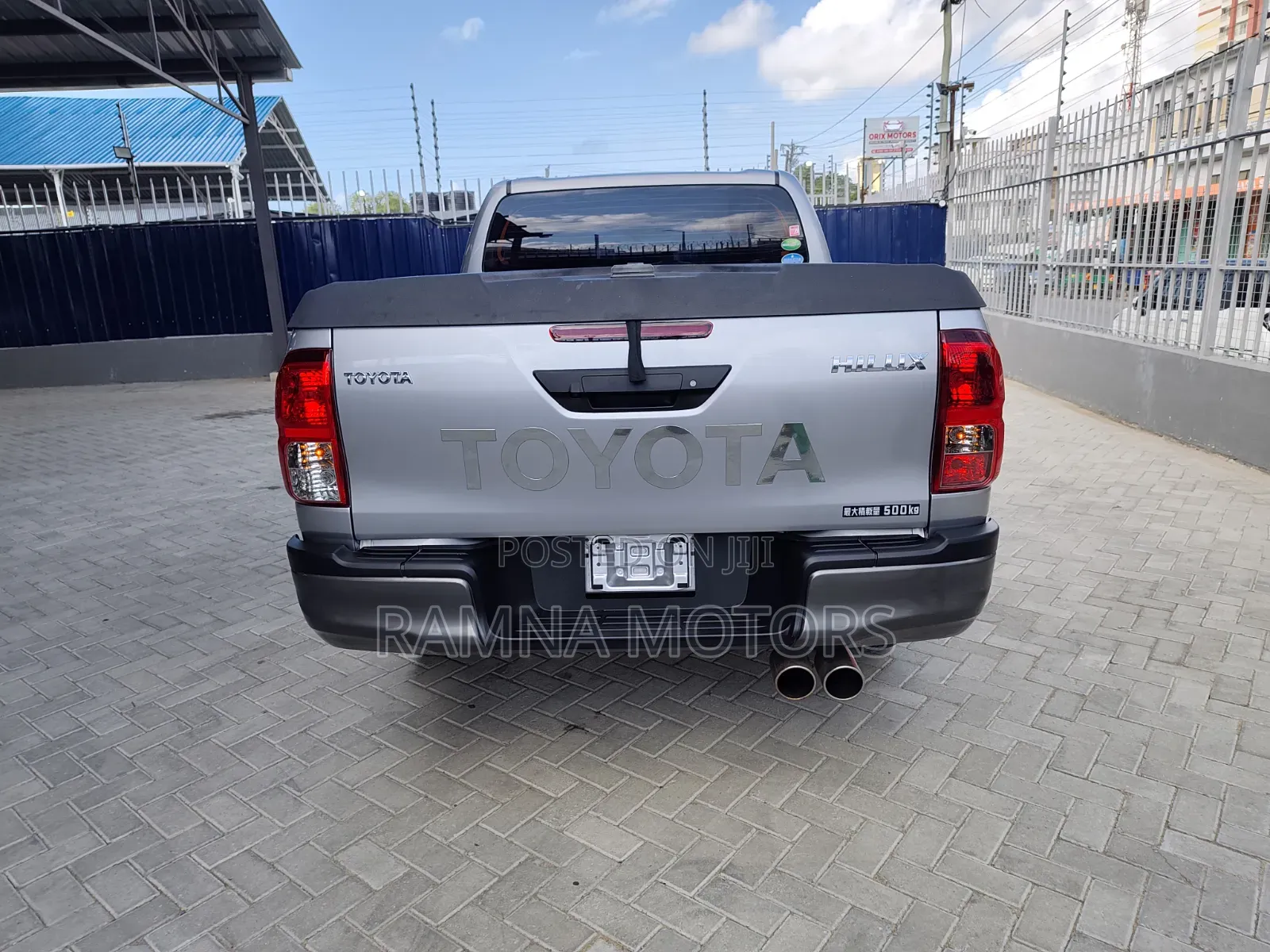 Toyota Hilux 2.4 Diesel 2020 Silver